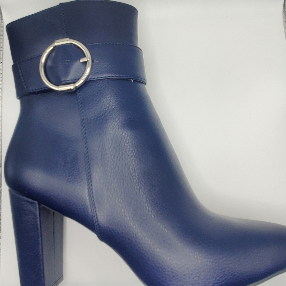 Jones New York Kenzie BOOT Blue Size 9M1